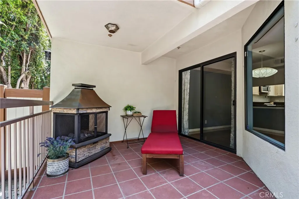 Additional image 51 of 265 W California Blvd Unit 10, Pasadena, CA 91105