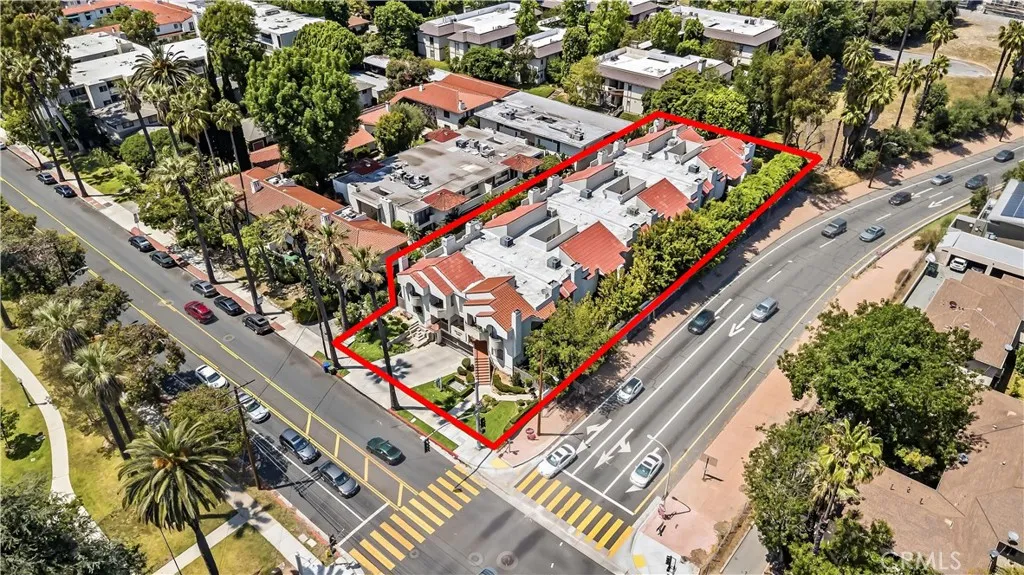 265 W California Blvd Unit 10, Pasadena, CA 91105