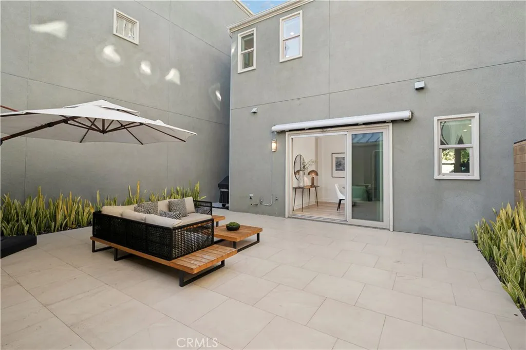 Additional image 85 of 120 Frame, Irvine, CA 92618