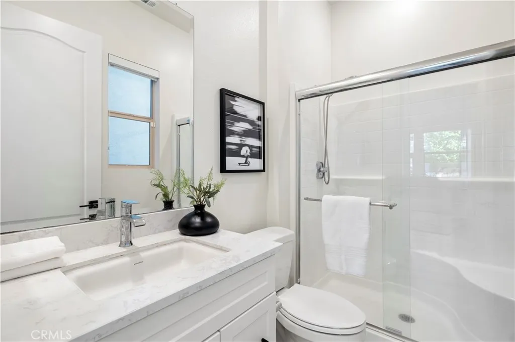 Additional image 108 of 120 Frame, Irvine, CA 92618