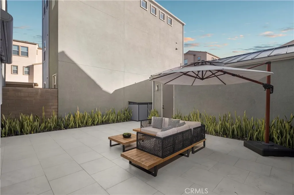 Additional image 83 of 120 Frame, Irvine, CA 92618