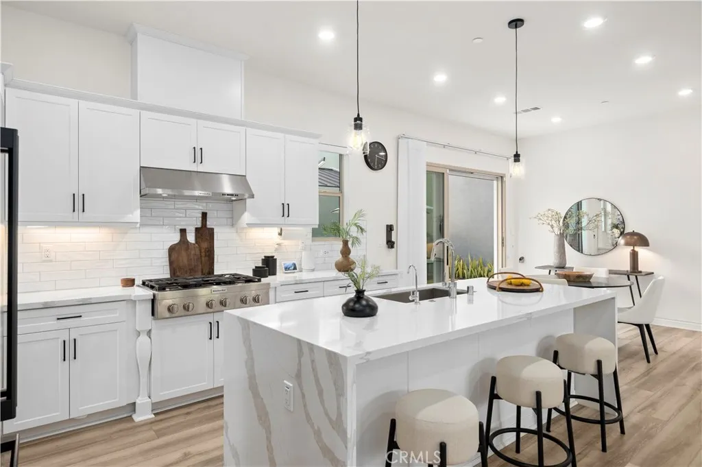 Additional image 78 of 120 Frame, Irvine, CA 92618
