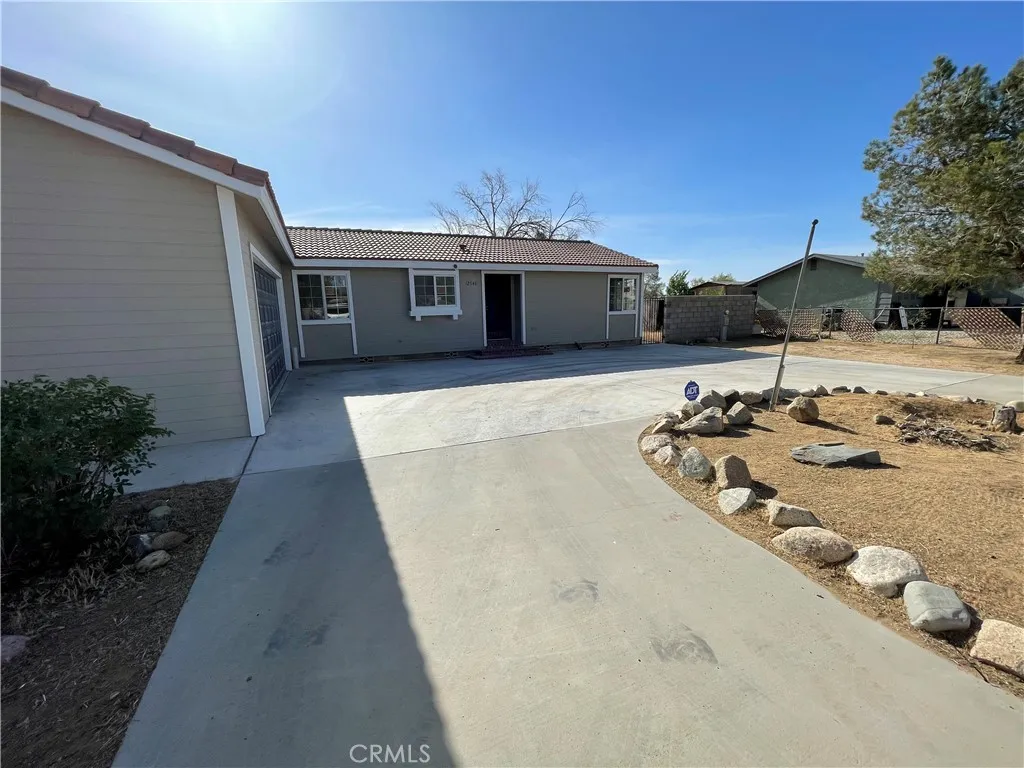 Additional image 24 of 12546 Navajo Rd, Apple Valley, CA 92308