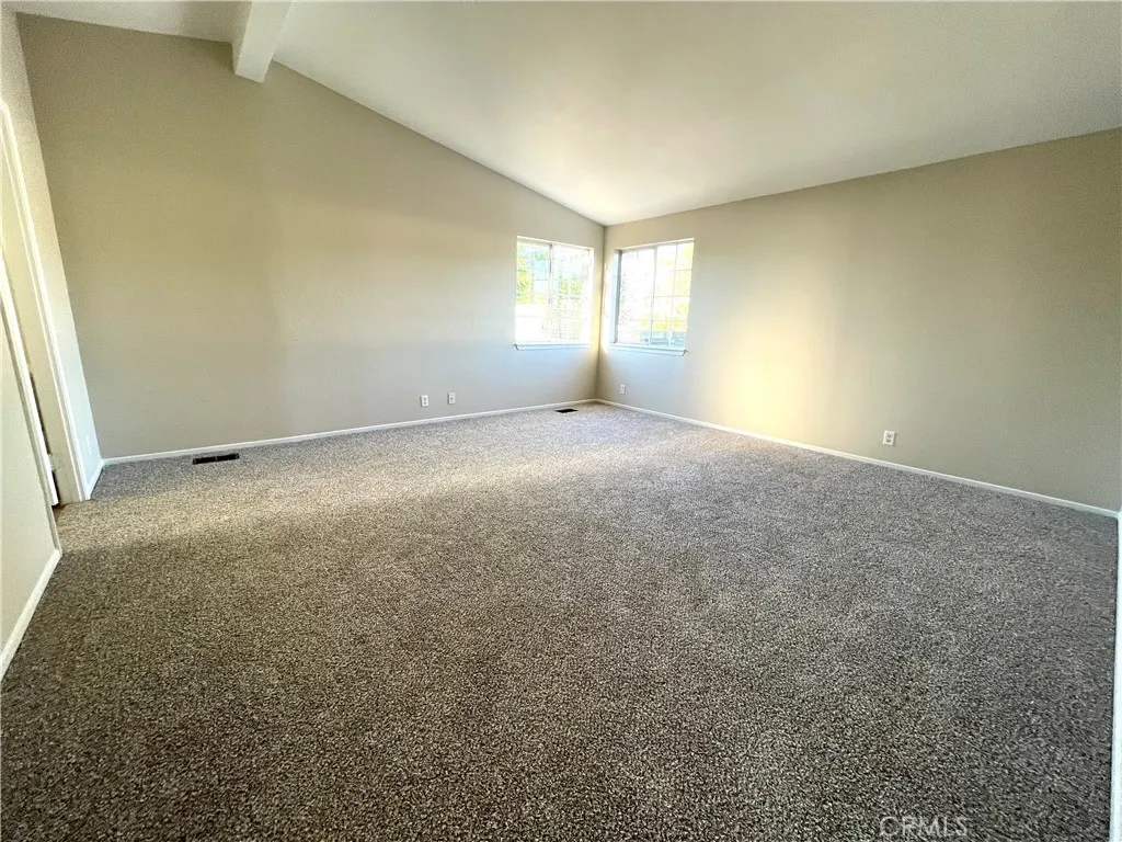 Additional image 7 of 12546 Navajo Rd, Apple Valley, CA 92308
