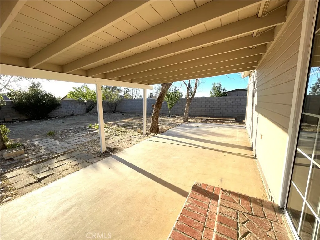 Additional image 41 of 12546 Navajo Rd, Apple Valley, CA 92308