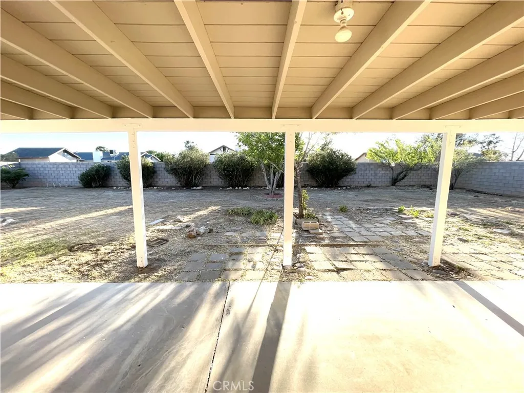 Additional image 13 of 12546 Navajo Rd, Apple Valley, CA 92308
