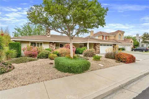 1255 San Cristobal Drive, Riverside, CA MLS: IV25090305
