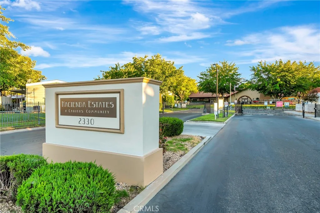 2330 E Avenue J8 Unit 6, Lancaster, CA 93535