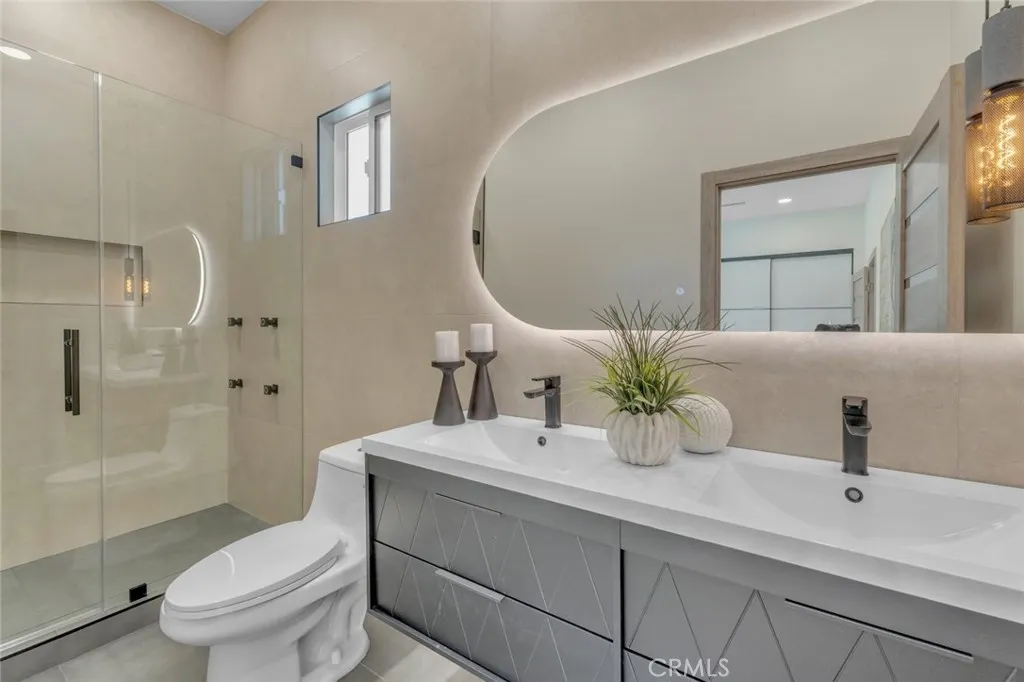 Additional image 96 of 7115 Matilija Avenue, Van Nuys, CA 91405