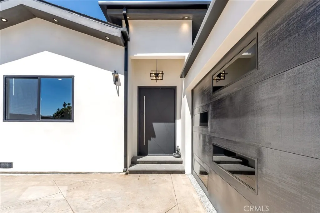 Additional image 65 of 7115 Matilija Avenue, Van Nuys, CA 91405
