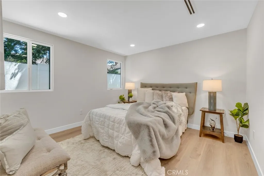 Additional image 87 of 7115 Matilija Avenue, Van Nuys, CA 91405