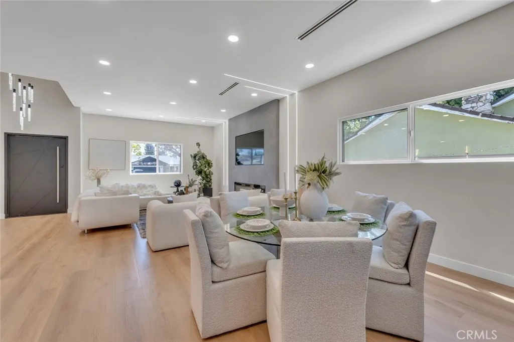 Additional image 75 of 7115 Matilija Avenue, Van Nuys, CA 91405
