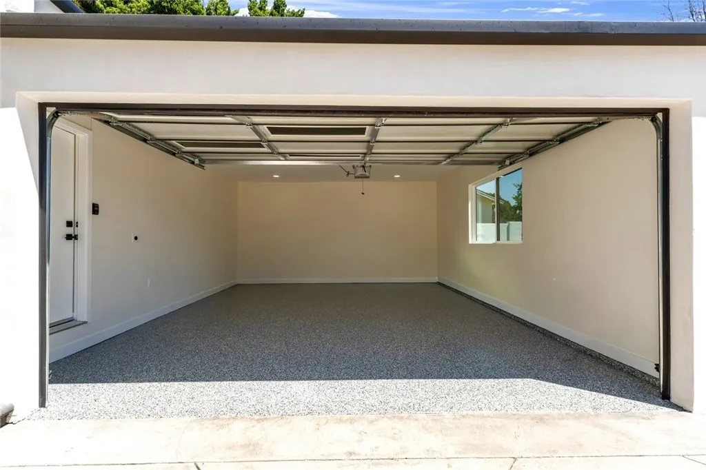 Additional image 98 of 7115 Matilija Avenue, Van Nuys, CA 91405