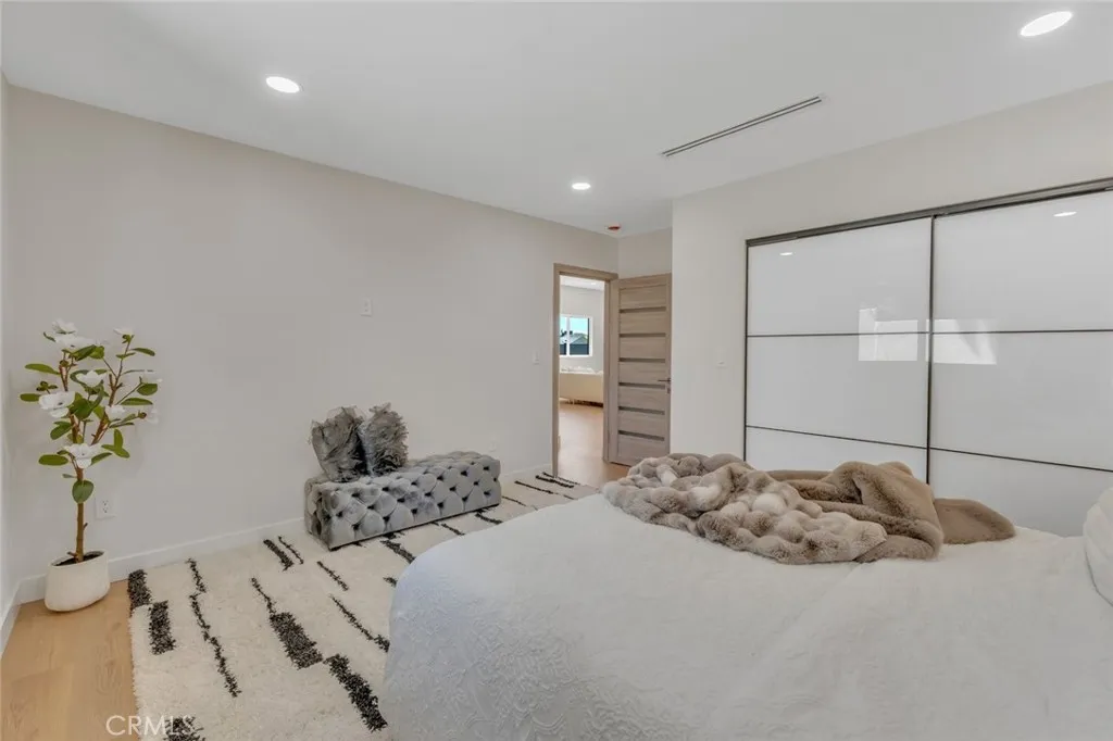 Additional image 91 of 7115 Matilija Avenue, Van Nuys, CA 91405