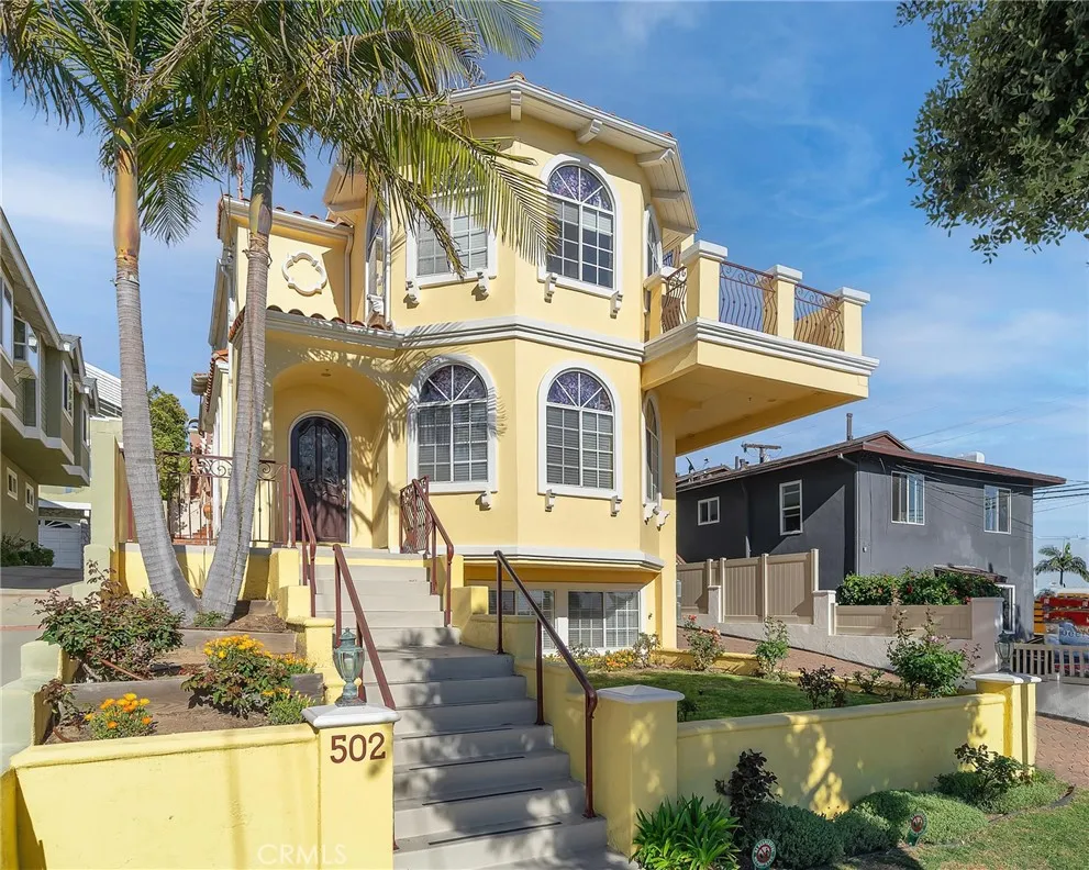 502 N Helberta Avenue Unit A, Redondo Beach, CA 90277
