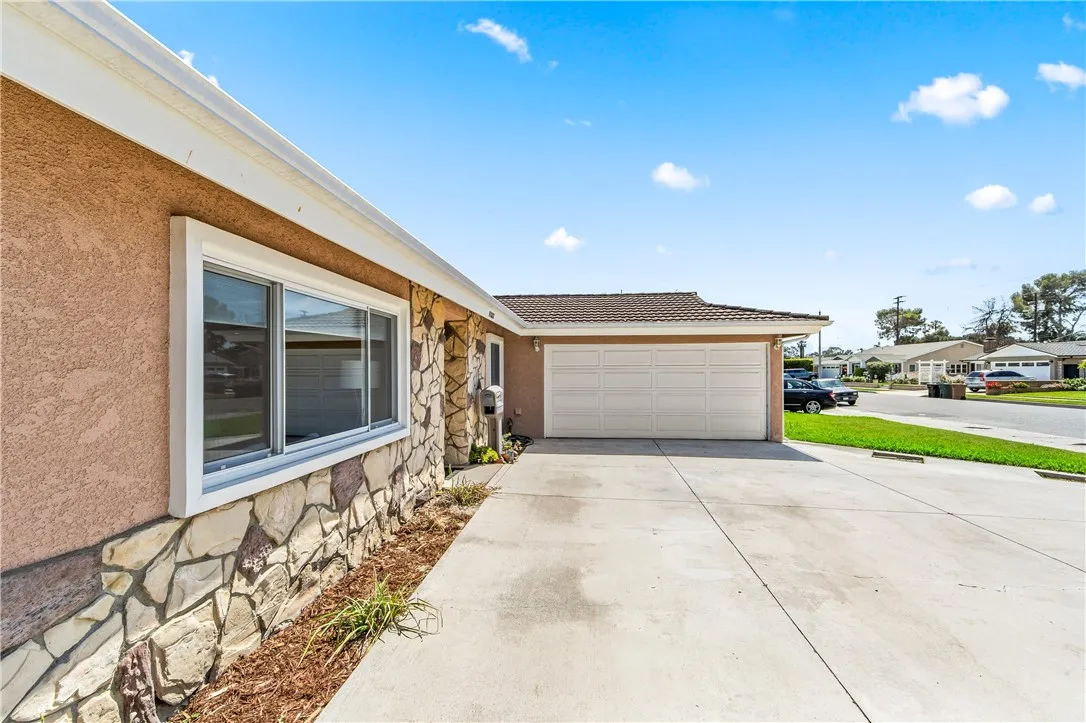 Additional image 98 of 11882 Bartlett St, Garden Grove, CA 92845