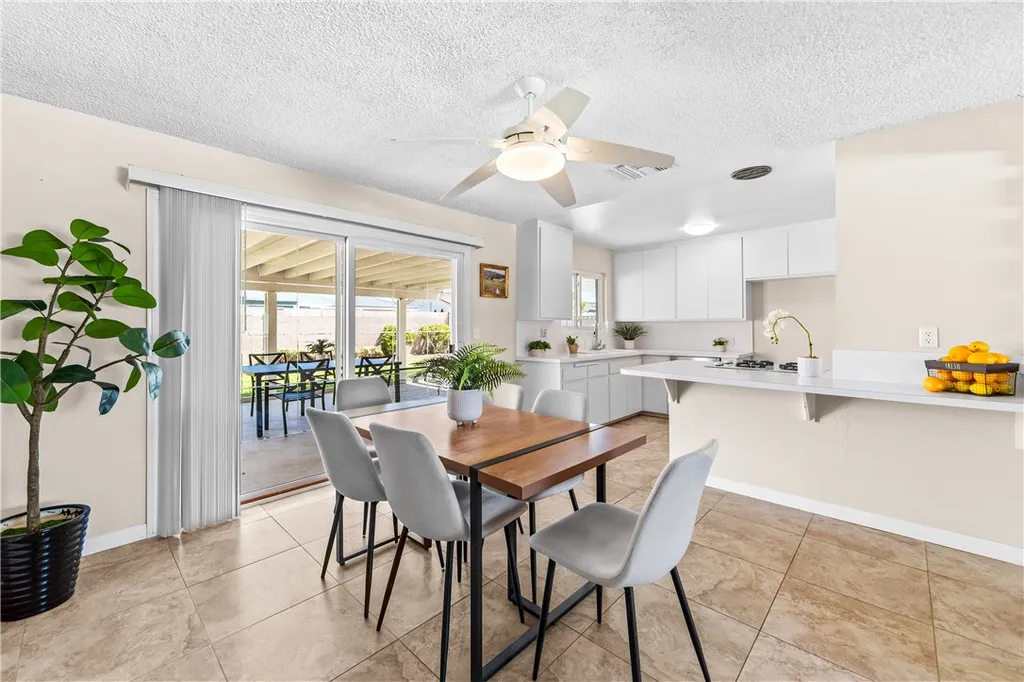 Additional image 12 of 11882 Bartlett St, Garden Grove, CA 92845