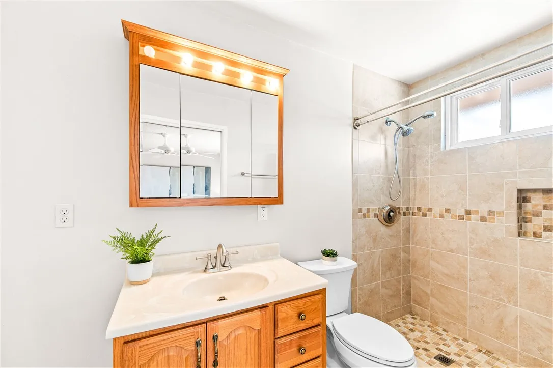 Additional image 89 of 11882 Bartlett St, Garden Grove, CA 92845