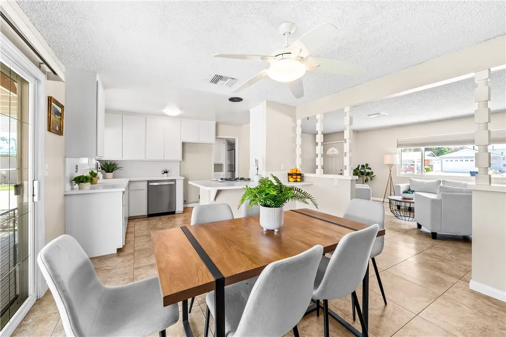 Additional image 13 of 11882 Bartlett St, Garden Grove, CA 92845