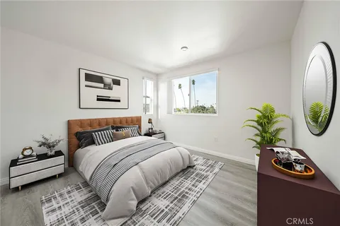 6919 S Menlo Avenue, Los Angeles, CA 90044 - MLS#: SR24237219