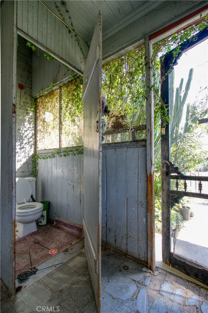 Additional image 76 of 3893 Pine Street, Riverside, CA 92501