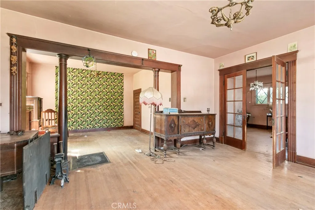 Additional image 8 of 3893 Pine Street, Riverside, CA 92501