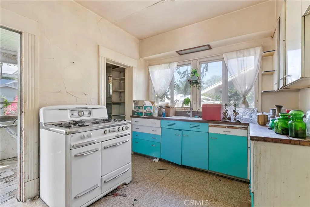 Additional image 12 of 3893 Pine Street, Riverside, CA 92501