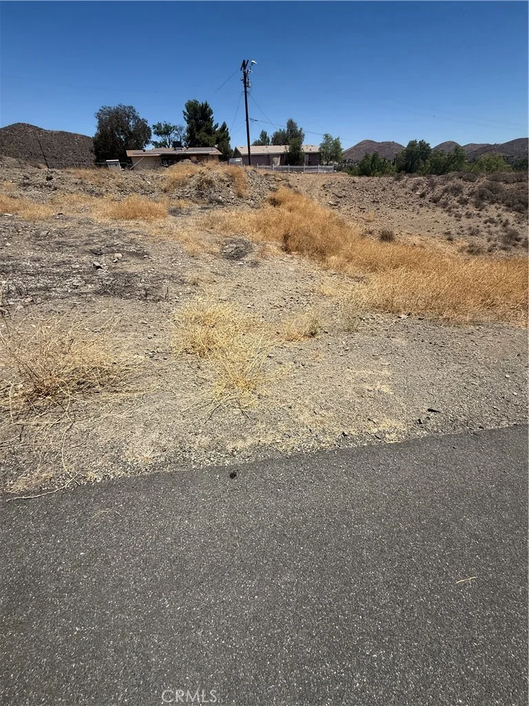 Idaho, Menifee, CA 92587 photo 2