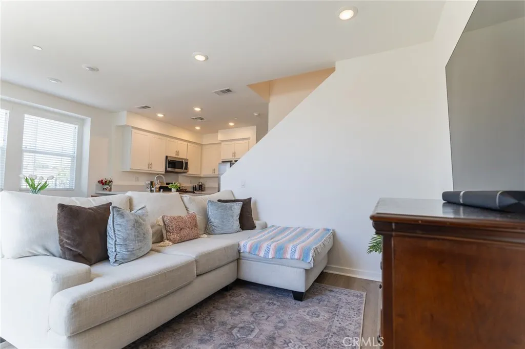 Additional image 75 of 1362 Anise Way, Upland, CA 91786