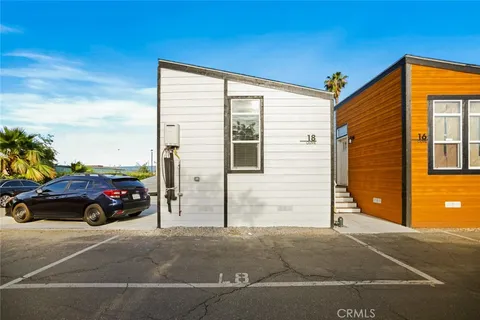 8250 Lankershim BLVD Unit 196, North Hollywood, CA 91605 - MLS#: WS25106707