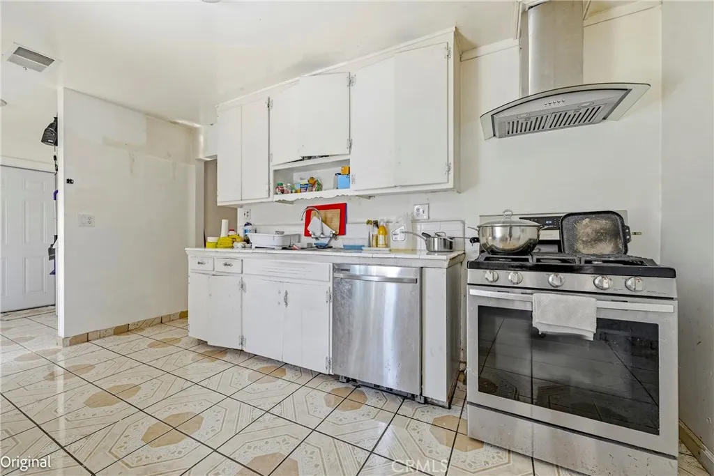 Additional image 61 of 1054 W 24th St, Merced, CA 95340