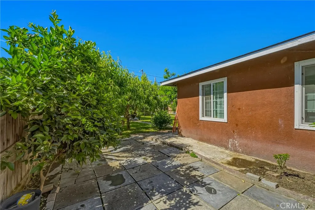 Additional image 33 of 1054 W 24th St, Merced, CA 95340