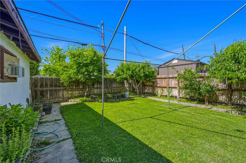 Additional image 35 of 1054 W 24th St, Merced, CA 95340