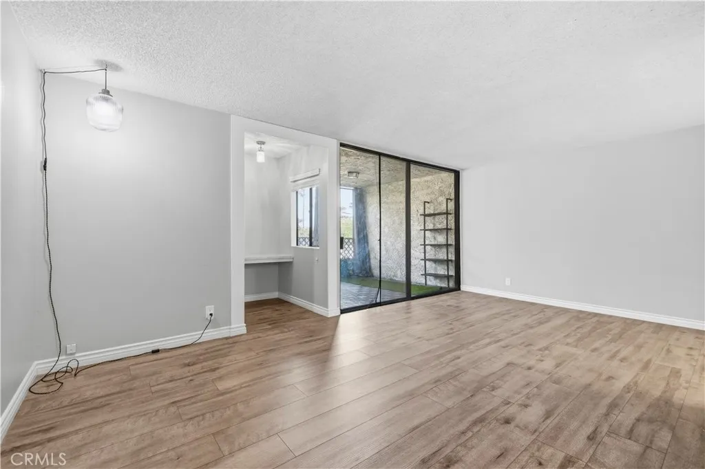 Additional image 6 of 125 N Allen Avenue Unit 213, Pasadena, CA 91106