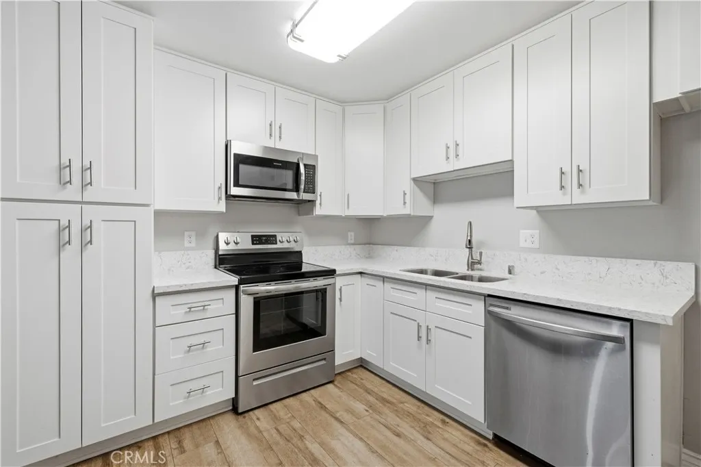Additional image 14 of 125 N Allen Avenue Unit 213, Pasadena, CA 91106