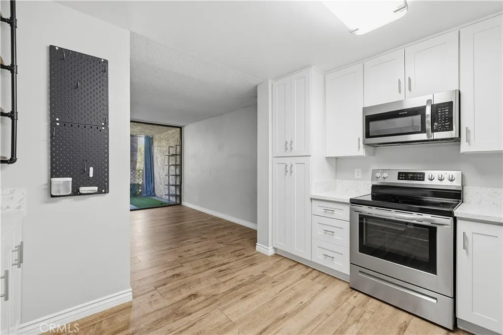 Additional image 43 of 125 N Allen Avenue Unit 213, Pasadena, CA 91106