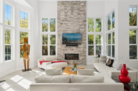 3 Bridgeport Road, Newport Coast, CA MLS: OC25098072