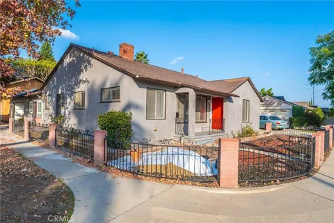 14027 Wyandotte Street, Van Nuys, CA MLS: SB25111893
