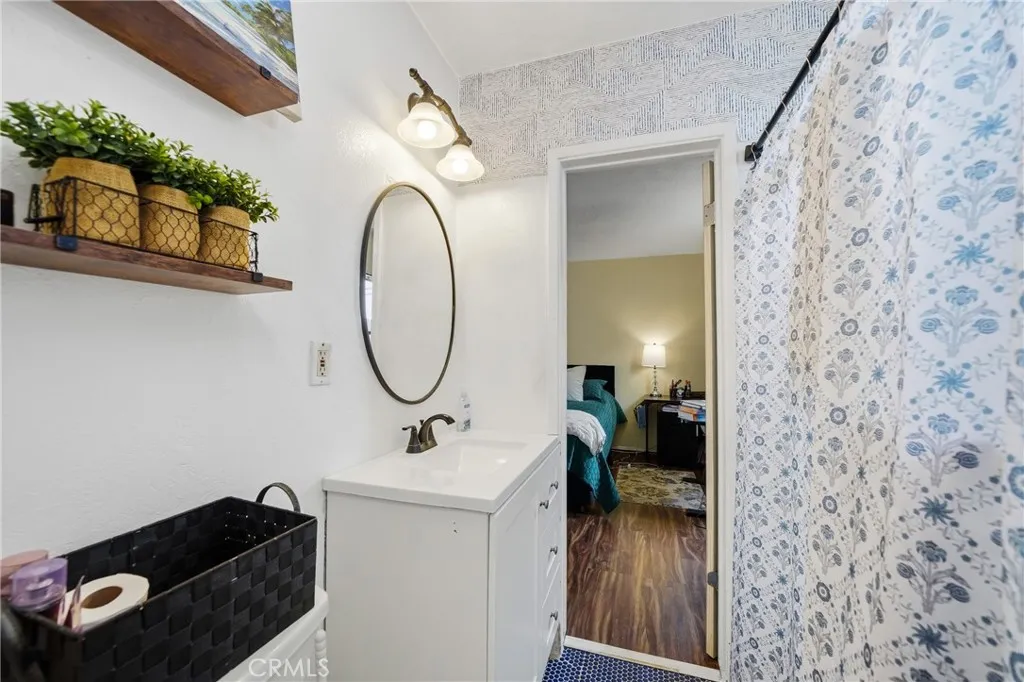 Additional image 39 of 80 W Arbor St, Long Beach, CA 90805