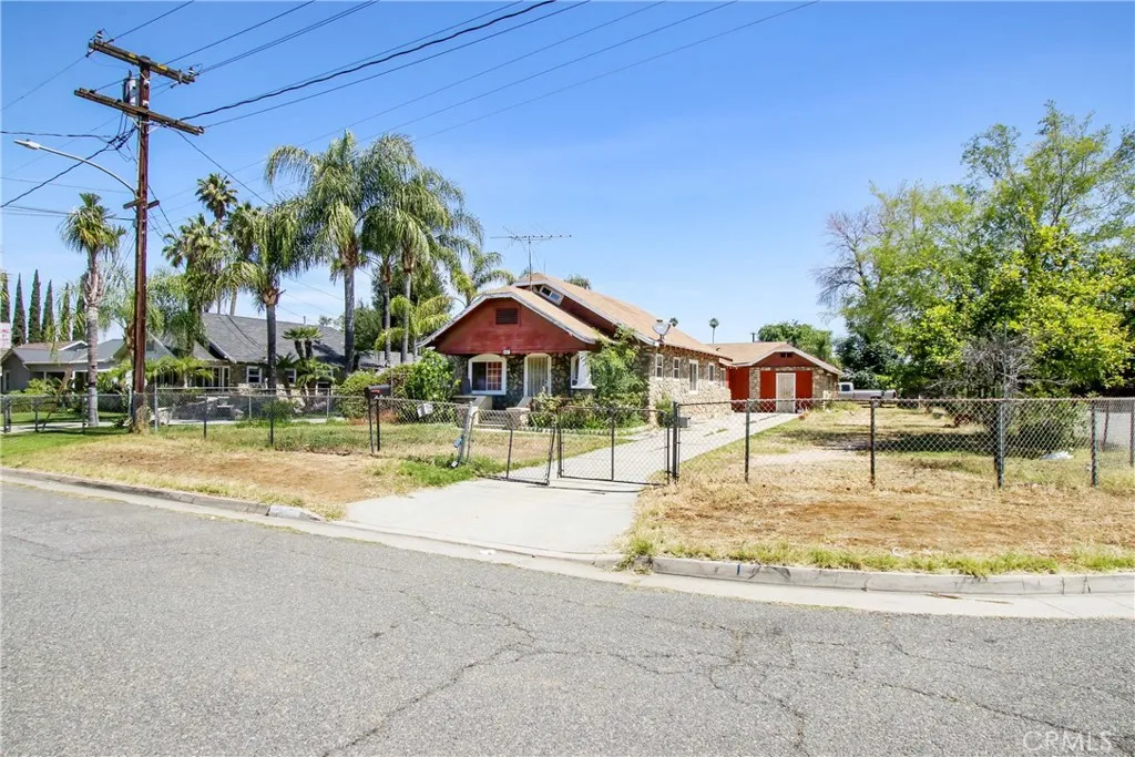 Additional image 48 of 3463 Washington Street, Riverside, CA 92504