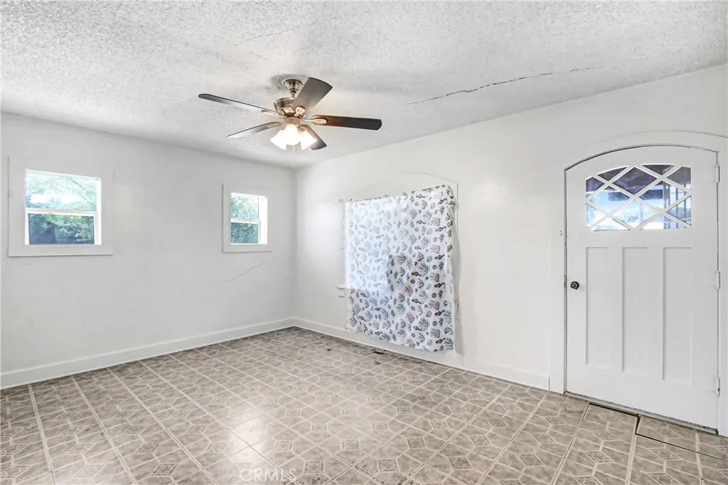 Additional image 7 of 3463 Washington Street, Riverside, CA 92504