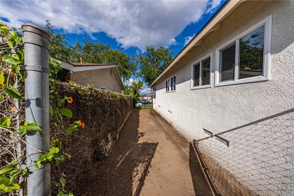 Additional image 25 of 946 Cedar Street, Corona, CA 92879