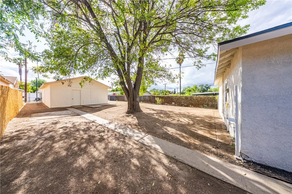 Additional image 23 of 946 Cedar Street, Corona, CA 92879
