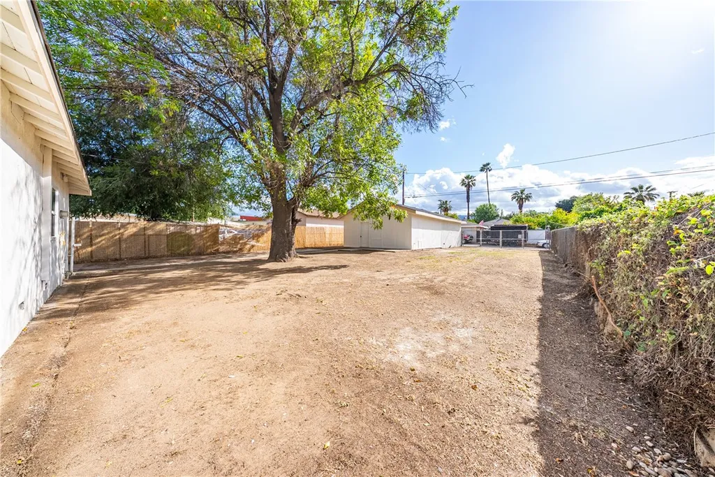 Additional image 24 of 946 Cedar Street, Corona, CA 92879