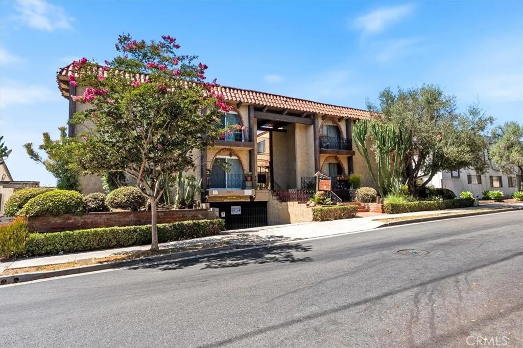 727 N Eucalyptus Avenue Unit 18, Inglewood, CA 90302