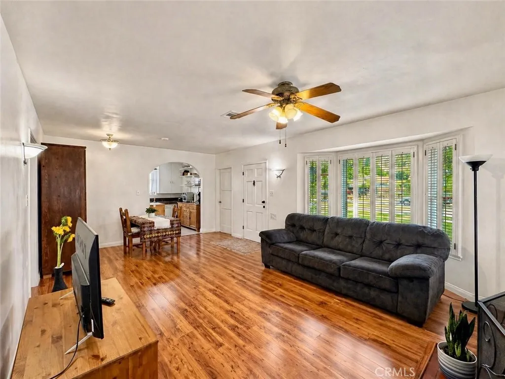 Additional image 24 of 756 E Columbia Avenue, Pomona, CA 91767