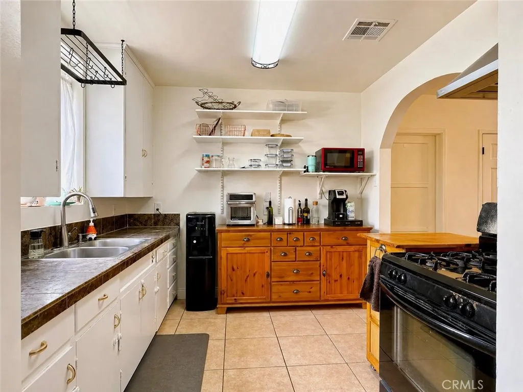 Additional image 28 of 756 E Columbia Avenue, Pomona, CA 91767