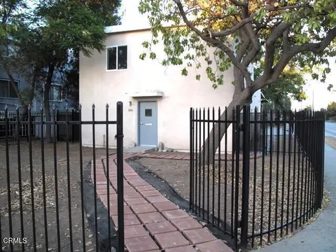 384 N Oakland Avenue, Pasadena, CA MLS: P1-21764