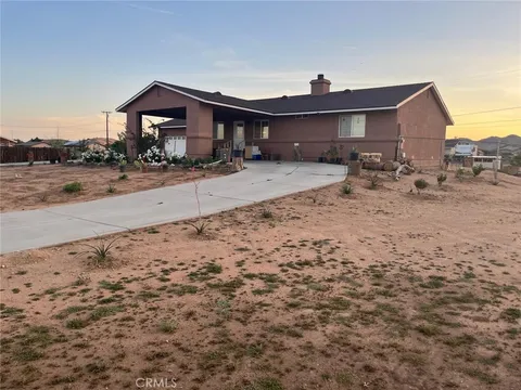 16038 Dale Evans Pkwy, Apple Valley, CA MLS: IV25108201