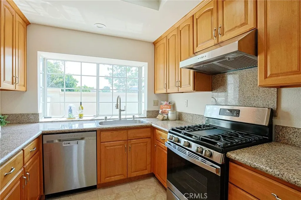 Additional image 36 of 120 Agostino, Irvine, CA 92614